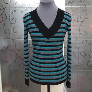 NWOT - LEI - Ribbed Tri-Color V-Neck Sweater